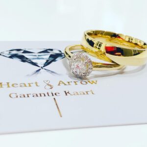 Geelgouden solitaire ring